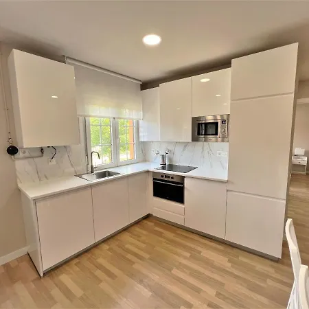 Del Pisuerga Apartman *