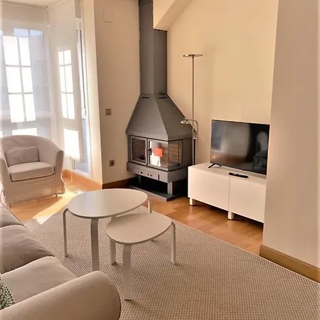 Del Pisuerga Apartman *